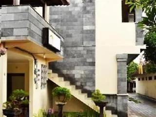 Surya Inn Kuta Lombok Πανσιόν