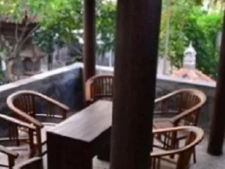 Surya Inn Kuta Lombok Πανσιόν