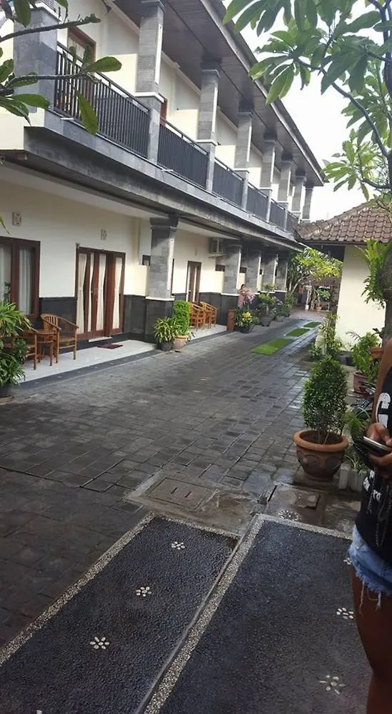 Surya Inn Kuta  Kuta (Bali)